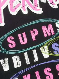 Retro Letter Graphic T-Shirtc - Negro