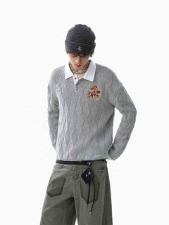 Retro Contrast Collar Embroidery Knit Sweater - Gris