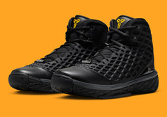 KOBE 3 PROTRO "ORCA" BLACK AND WHITE - vista 2